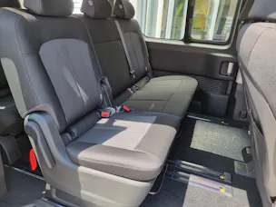 Hyundai Staria Wagon 1.6 T-GDi HEV Amplia A