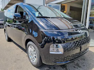 Hyundai Staria Wagon 1.6 T-GDi HEV Amplia A