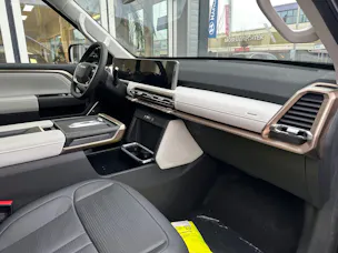 Maxus eTerron 9 102kWh Premium