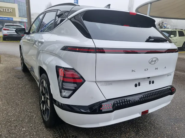 Hyundai Kona EV 65.4 kWh Vertex