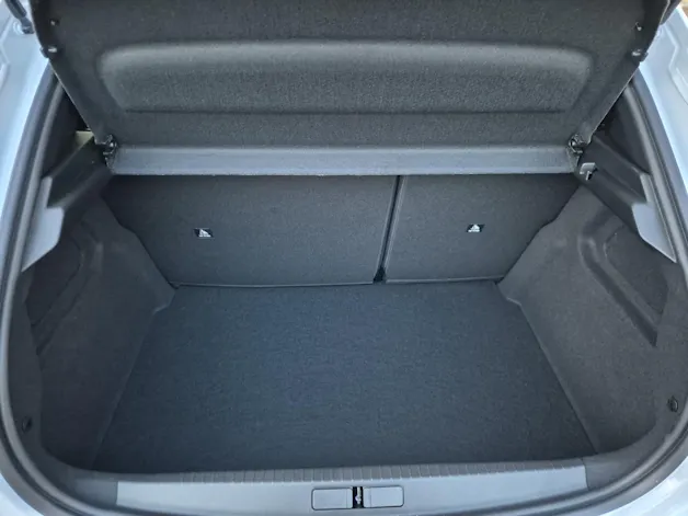 Peugeot 208 1.2 MHEV 110 Allure Premium