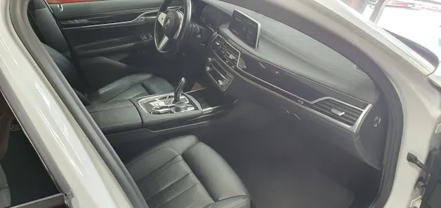 BMW 740i M-Sport