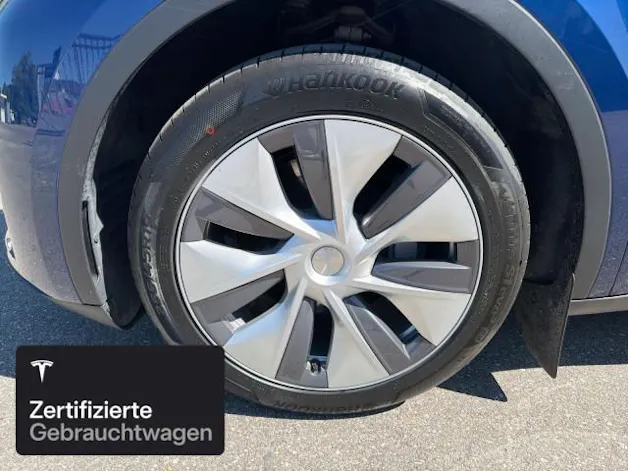 Tesla Model Y Long Range AWD