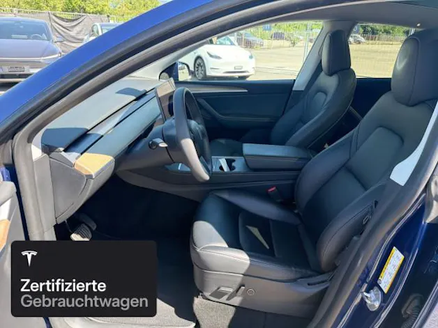 Tesla Model Y Long Range AWD