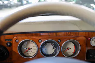 Mini Cooper 1.3i High Specification