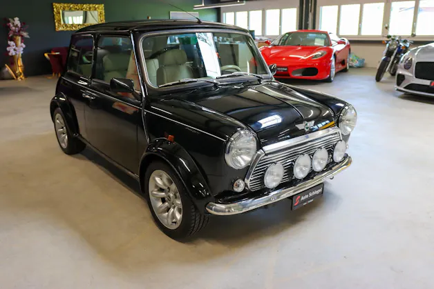 Mini Cooper 1.3i High Specification