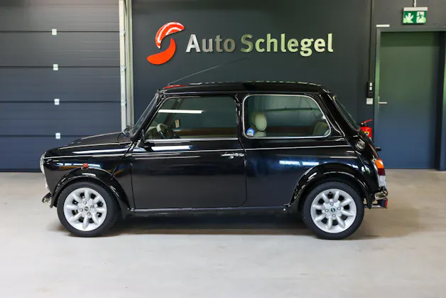 Mini Cooper 1.3i High Specification