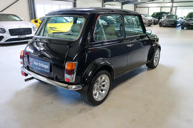 Mini Cooper 1.3i High Specification
