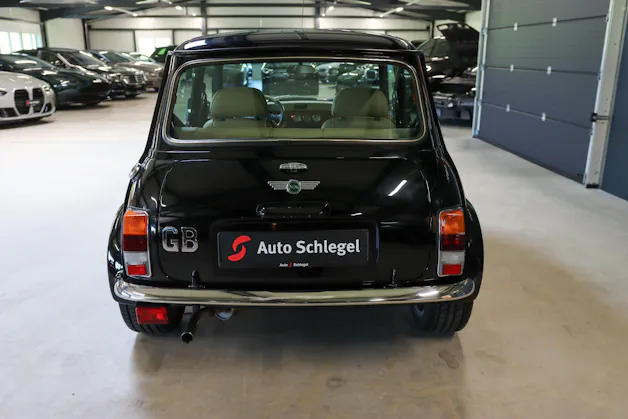 Mini Cooper 1.3i High Specification