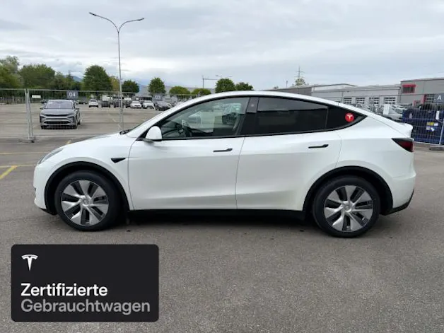 Tesla Model Y Long Range AWD