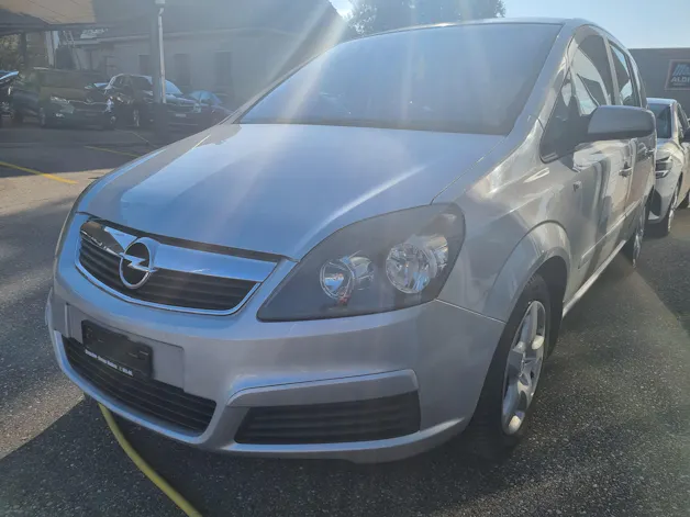 Opel Zafira 2.2i 16V Enjoy