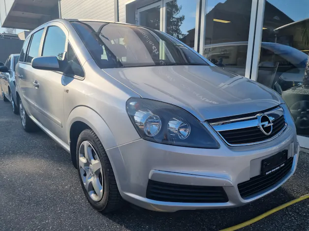 Opel Zafira 2.2i 16V Enjoy