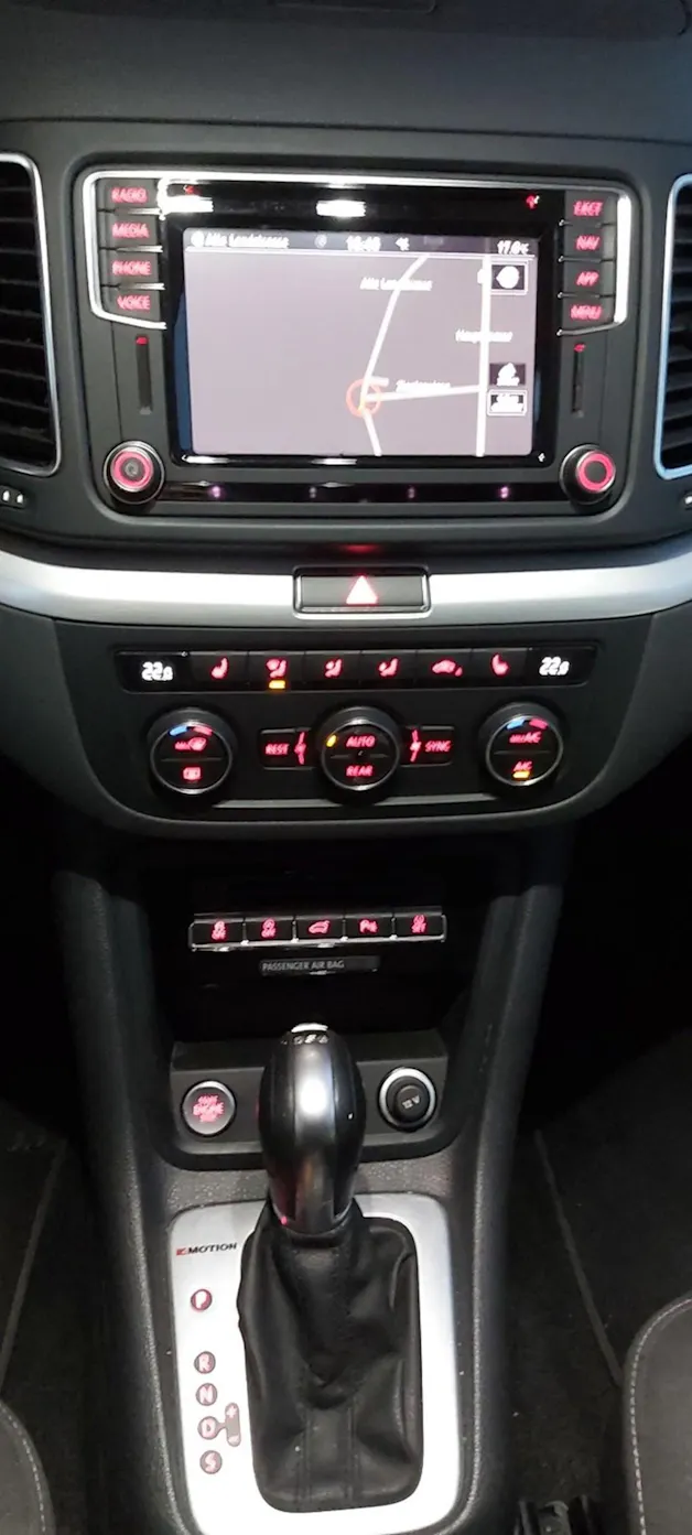 VW Sharan 2.0 TDI BMT Comfortline 4Motion DSG