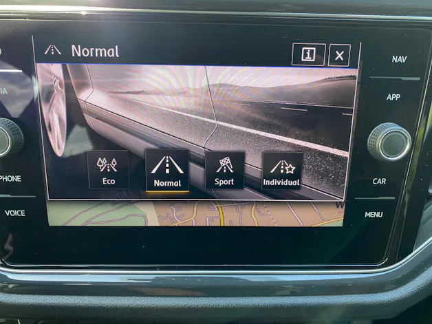 VW T-Roc 2.0 TSI Sport DSG 4Motion