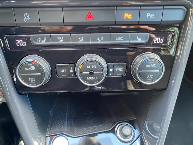 VW T-Roc 2.0 TSI Sport DSG 4Motion