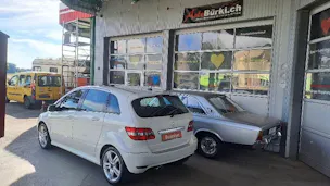 Mercedes-Benz B 200