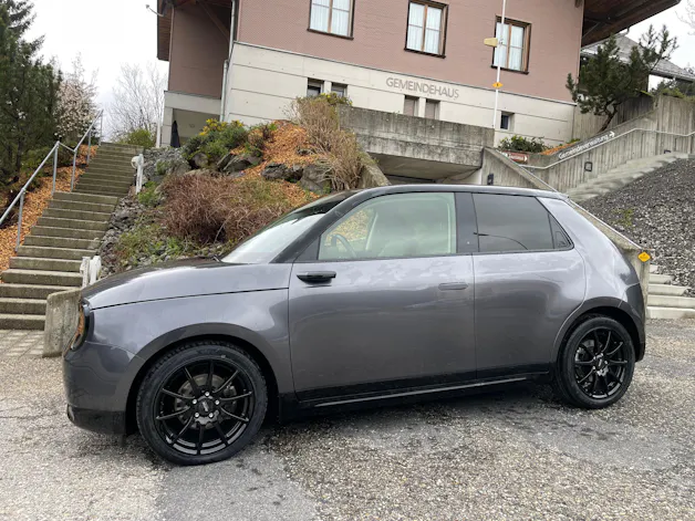 Honda e Advance