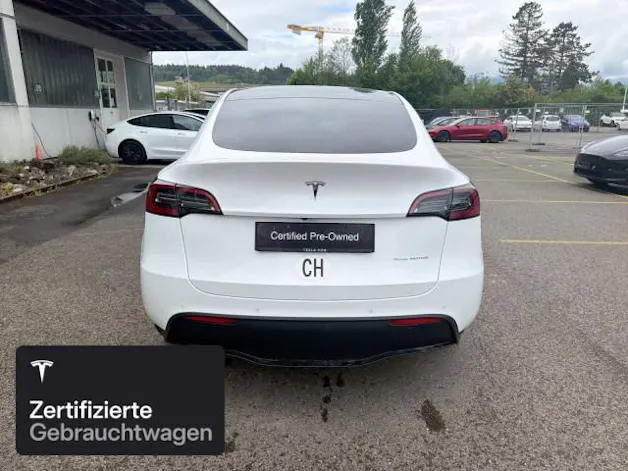 Tesla Model Y Long Range AWD
