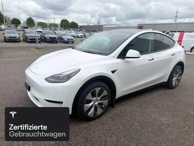 Tesla Model Y Long Range AWD