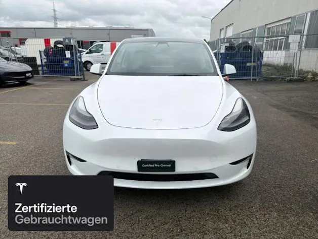 Tesla Model Y Long Range AWD
