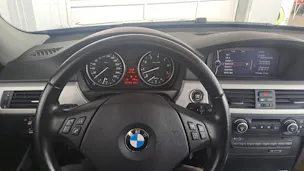 BMW 325i Touring Steptronic