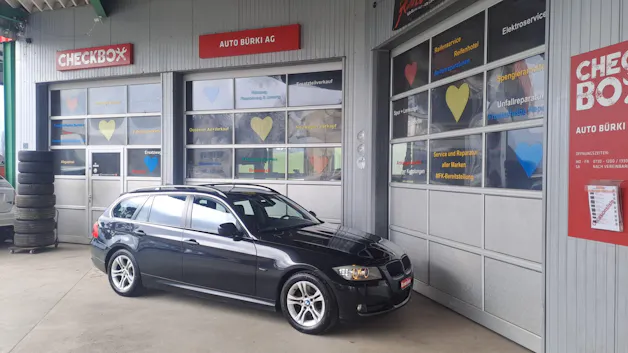BMW 325i Touring Steptronic