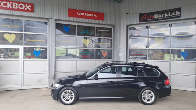 BMW 325i Touring Steptronic