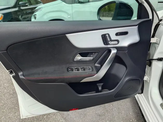 Mercedes-Benz A 35 AMG 4Matic Speedshift
