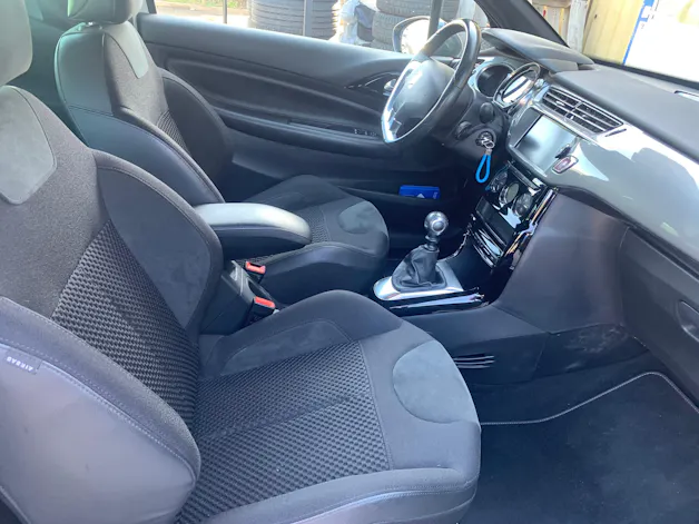 DS Automobiles AUTOMOBILES DS3 1.6 16V BlueHDi Sport Chic Plus