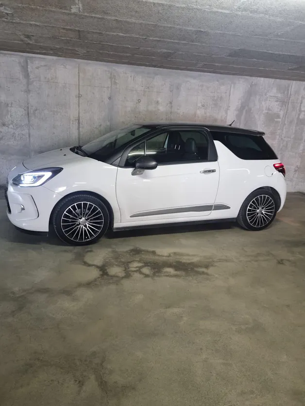 DS Automobiles AUTOMOBILES DS3 1.6 16V BlueHDi Sport Chic Plus