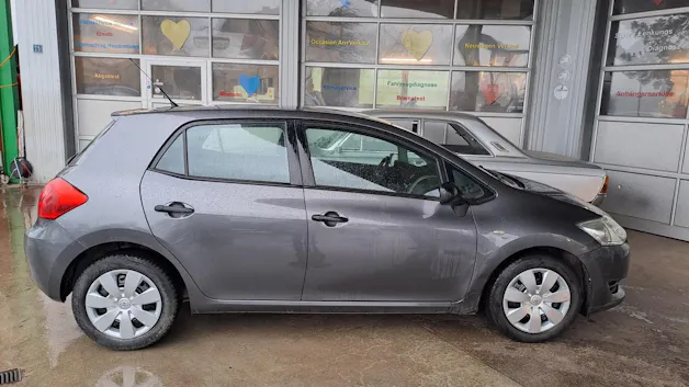 Toyota Auris 1.4 D-4D Linea Luna