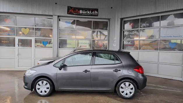 Toyota Auris 1.4 D-4D Linea Luna