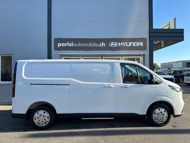 Maxus Deliver 7 2.0D L2 Dual Sliding Door