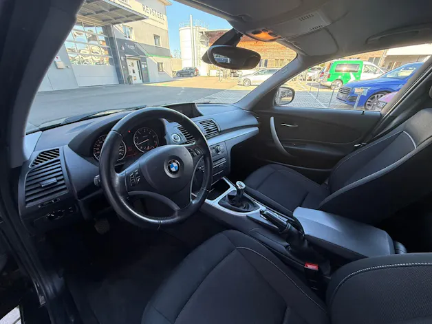 BMW 120i