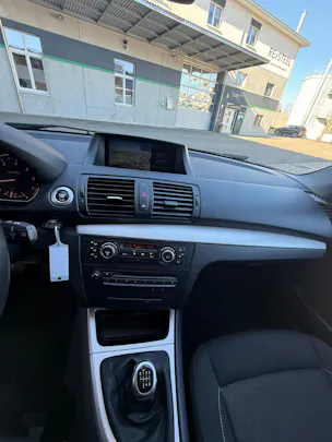 BMW 120i