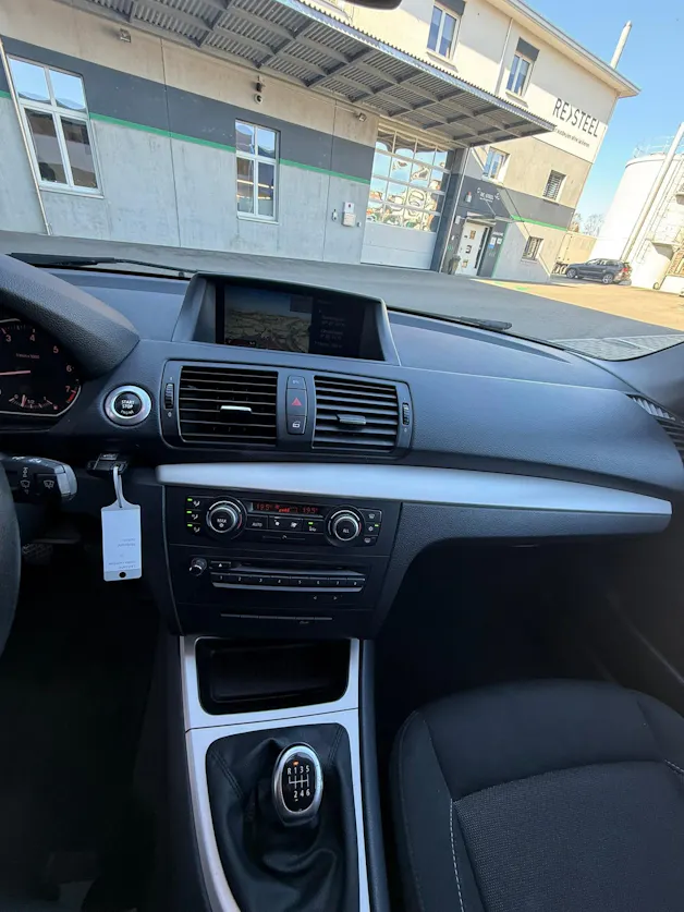 BMW 120i