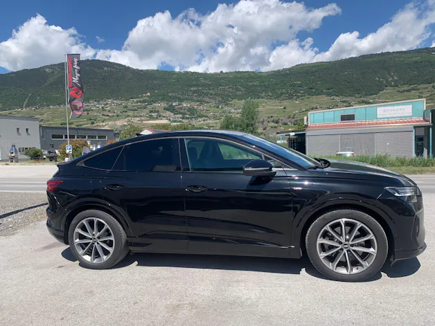 Audi Q4 e-tron 50 quattro