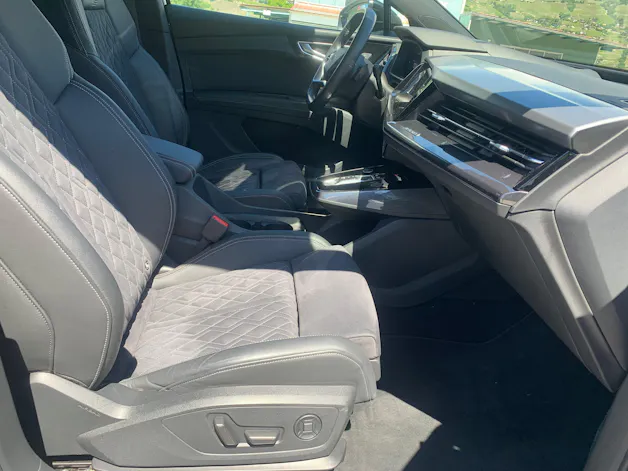 Audi Q4 e-tron 50 quattro