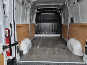 Opel Movano 2.3 CDTI 3.5t L2H2
