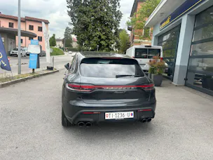 Porsche Macan T