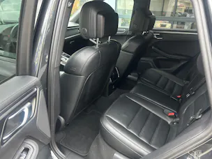 Porsche Macan T