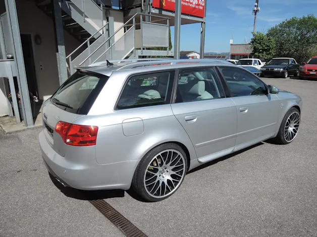 Audi S4 Avant 4.2 V8 quattro