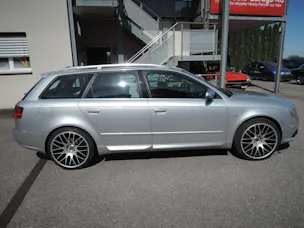 Audi S4 Avant 4.2 V8 quattro
