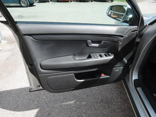 Audi S4 Avant 4.2 V8 quattro