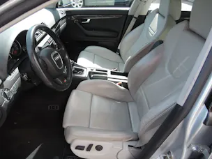Audi S4 Avant 4.2 V8 quattro