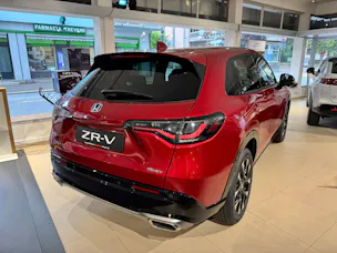 Honda ZR-V 2.0i MMD Hybrid Advance Automatic