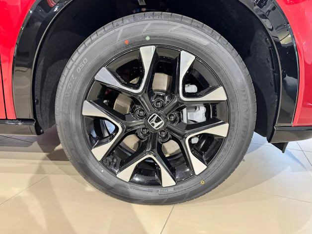 Honda ZR-V 2.0i MMD Hybrid Advance Automatic