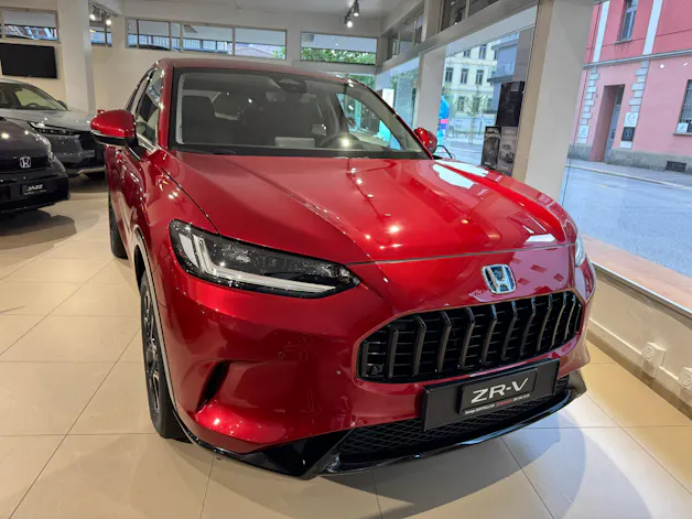 Honda ZR-V 2.0i MMD Hybrid Advance Automatic