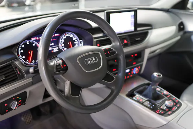 Audi A6 Limousine 2.8 V6 FSI V6