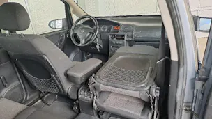 Opel Zafira 2.2i 16V Elegance